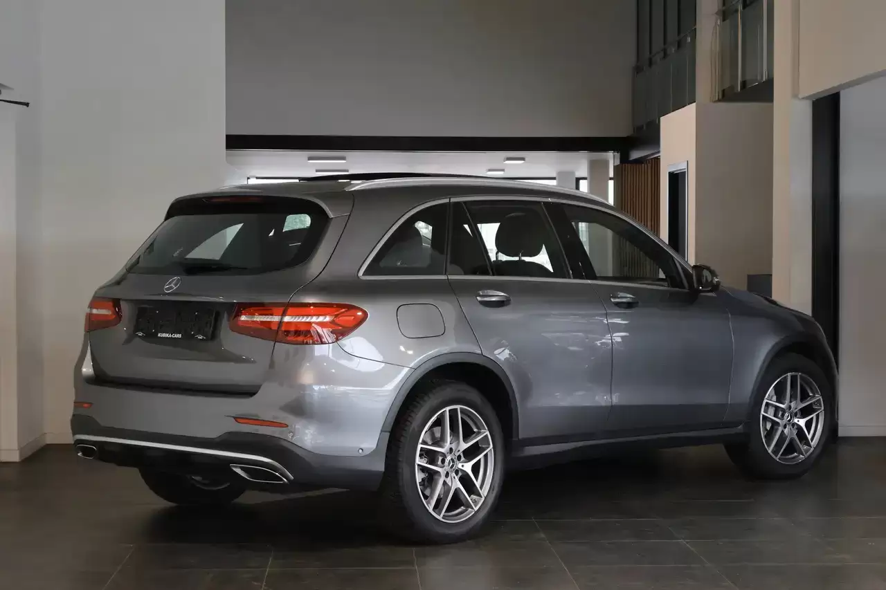 Mercedes-Benz GLC 220 GLC 220 d 4-Matic AMG Pano Navi Garantie BTW *