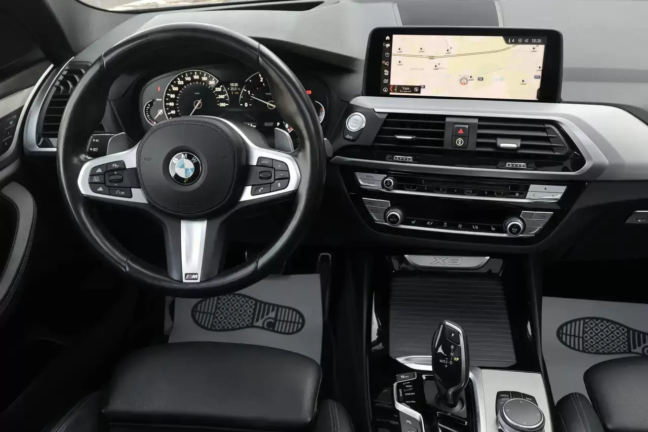 BMW X3 X3 2.0 dA xDrive20 M PAKKET *BTW* Head-up LED PANO Garantie *
