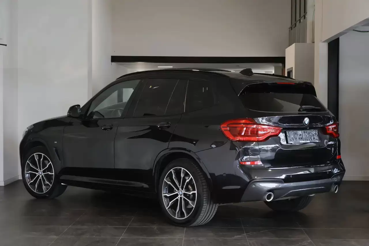 BMW X3 X3 2.0 dA xDrive20 M PAKKET *BTW* Head-up LED PANO Garantie *
