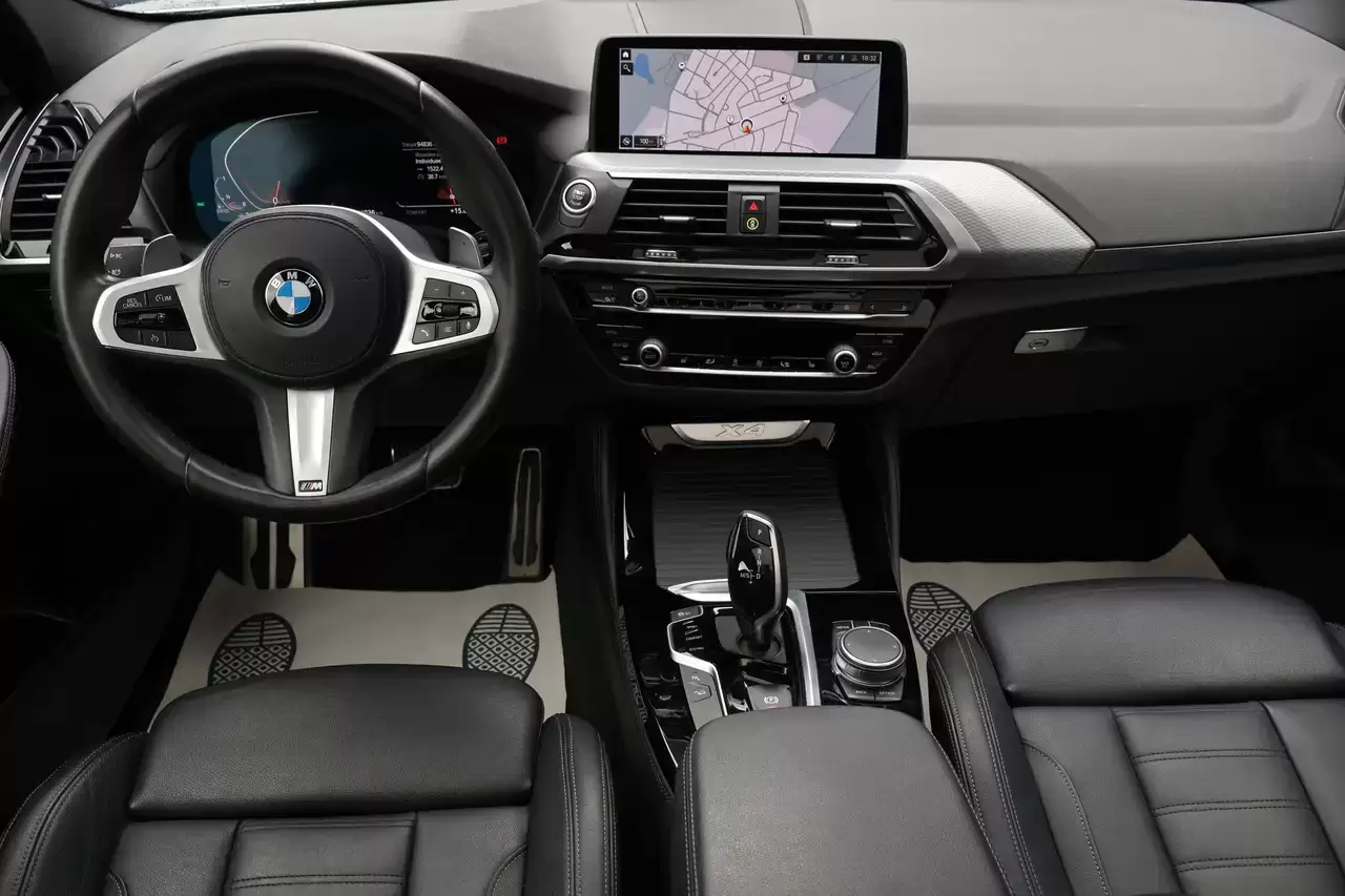 BMW X4 X4 2.0 dA xDrive20 M Pakket Opendak Keyless LED Garantie