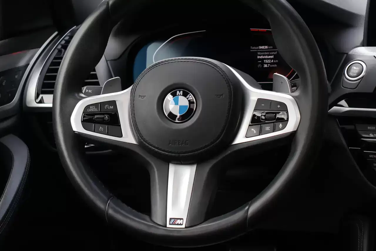 BMW X4 X4 2.0 dA xDrive20 M Pakket Opendak Keyless LED Garantie