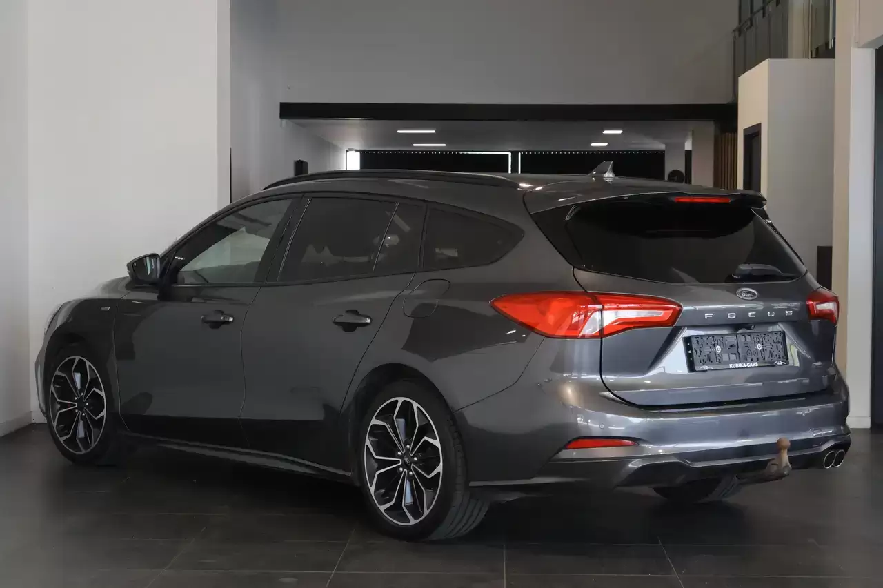 Ford Focus Focus 1.5 EcoBoost ST Line CruiseC Camera Garantie*