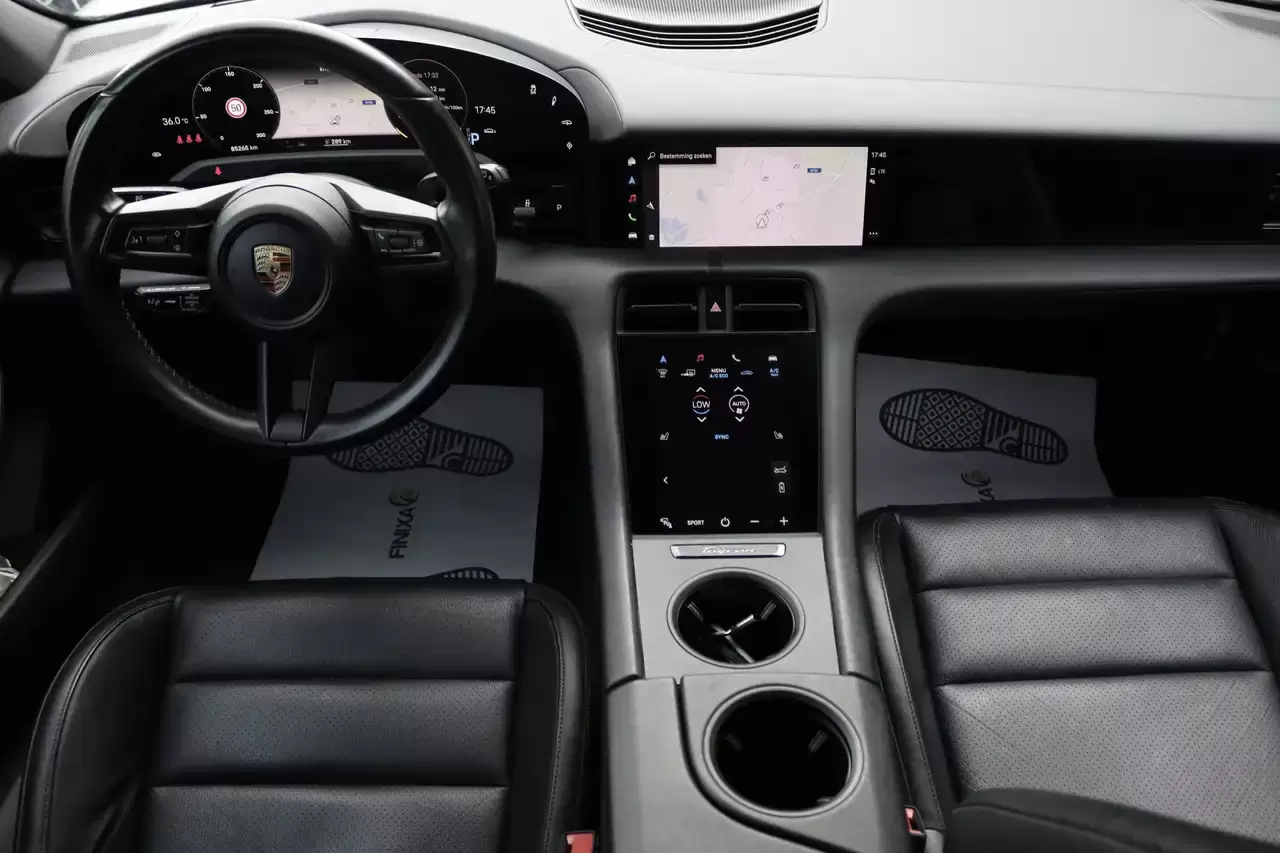 Porsche Taycan Taycan Cross 4 Turismo 93.4 kWh *BTW Pano DodeH ACC Garantie*