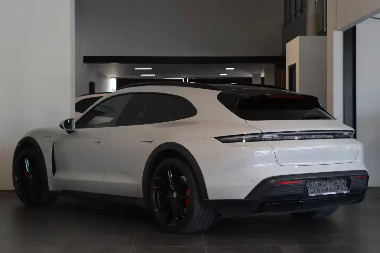 Porsche Taycan Taycan Cross 4 Turismo 93.4 kWh *BTW Pano DodeH ACC Garantie*