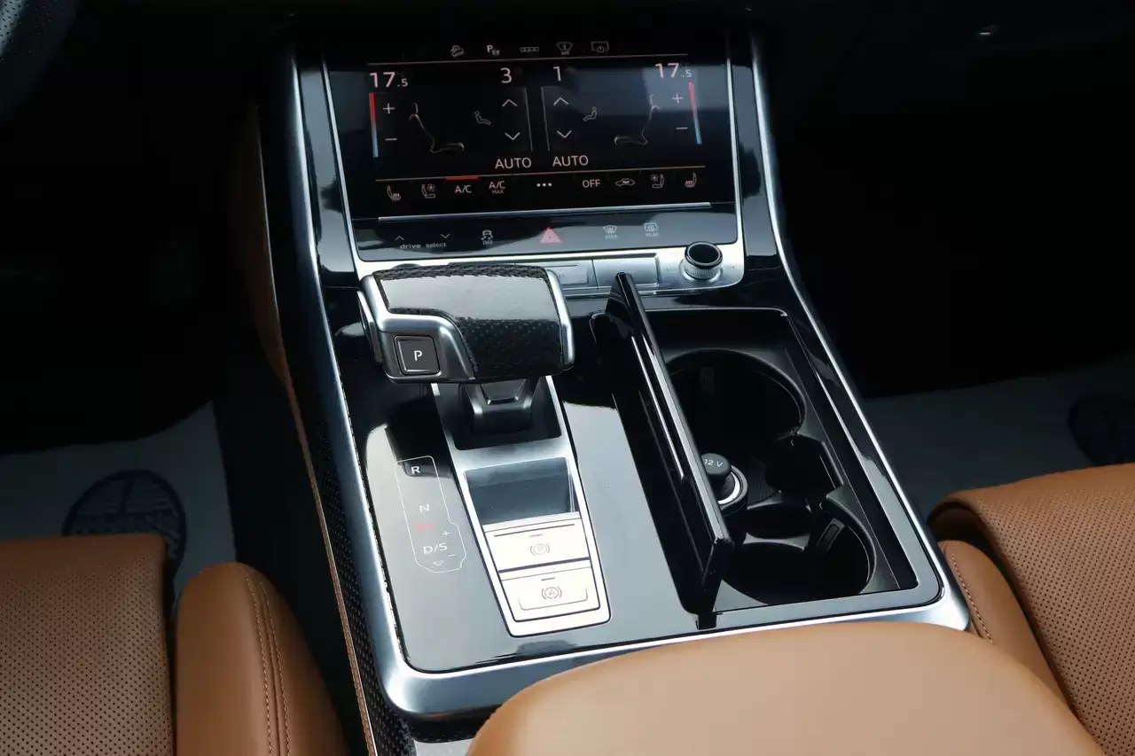 Audi Q7 PHEV 60 TFSi e Quattro S line *BTW Pano Exclusive Garantie*