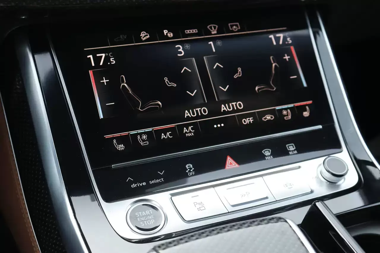 Audi Q7 PHEV 60 TFSi e Quattro S line *BTW Pano Exclusive Garantie*