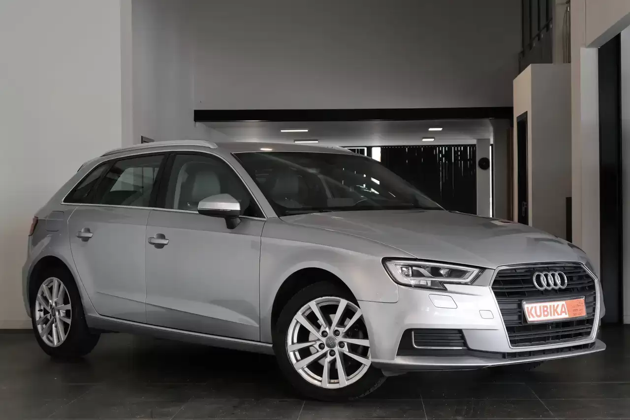 Audi A3 A3 Sportback 1.0 TFSI CruiseC ParkS Navi Garantie*