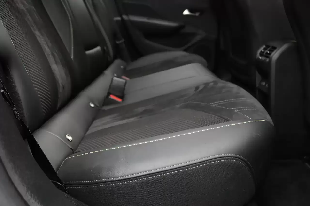Peugeot 308 308 SW 1.2 PureTech GT S ACC DodeH 360° Garantie*