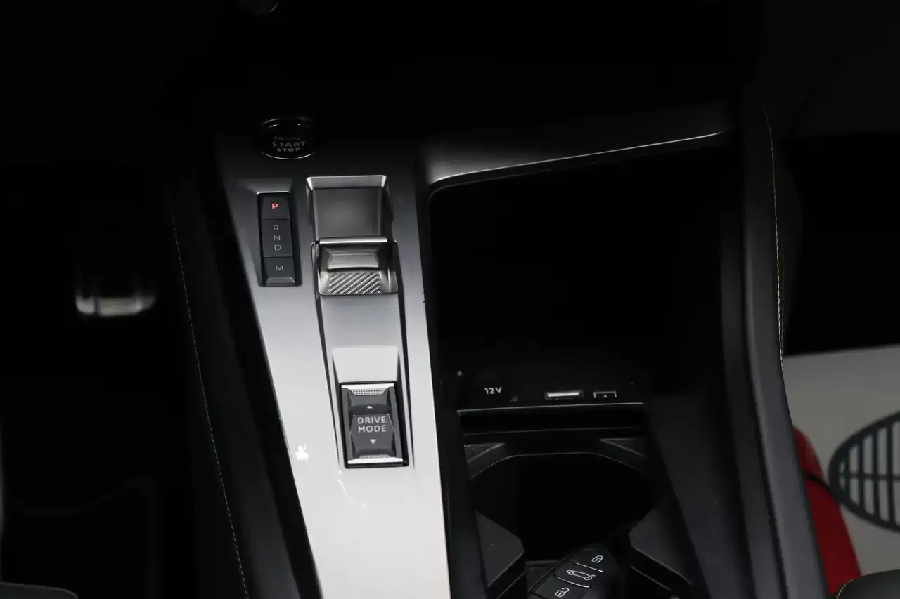 Peugeot 308 308 SW 1.2 PureTech GT S ACC DodeH 360° Garantie*