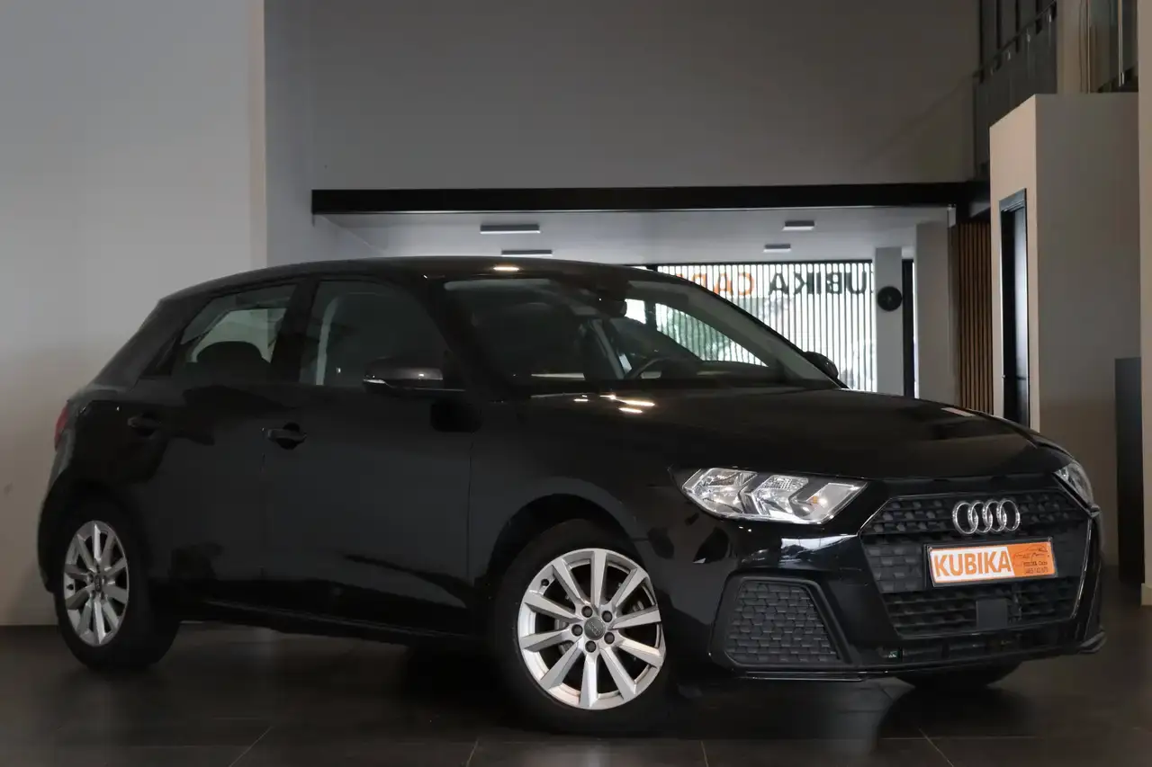 Audi A1 A1 30 TFSI S tronic Navi CruiseC ZetelV Garantie*