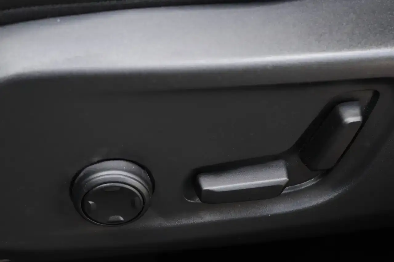 Volvo XC40 XC40 1.5 T3 R-Design Geartronic Keyless PANO Garantie *