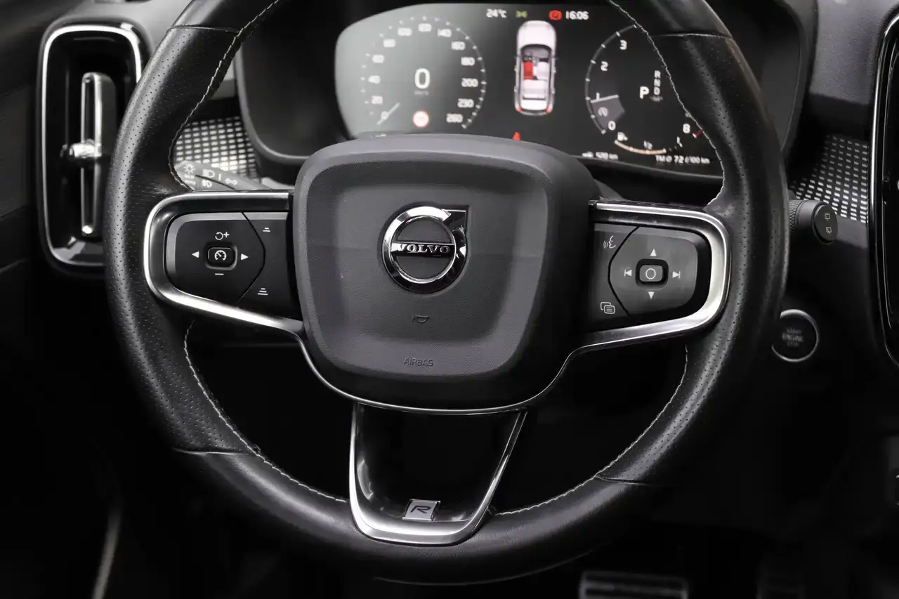Volvo XC40 XC40 1.5 T3 R-Design Geartronic Keyless PANO Garantie *