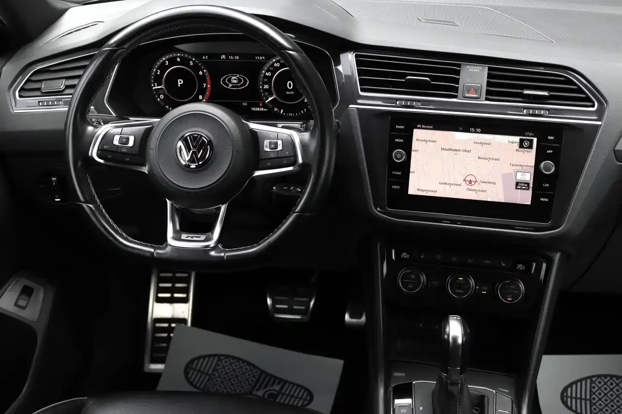 Volkswagen Tiguan 2.0 TSI 4Motion ACC Pano LijnA Memory R-Line Garantie*