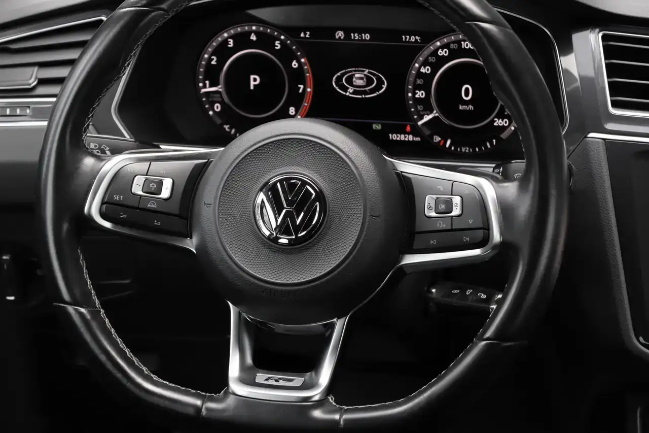 Volkswagen Tiguan 2.0 TSI 4Motion ACC Pano LijnA Memory R-Line Garantie*