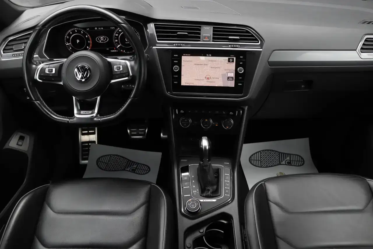 Volkswagen Tiguan 2.0 TSI 4Motion ACC Pano LijnA Memory R-Line Garantie*