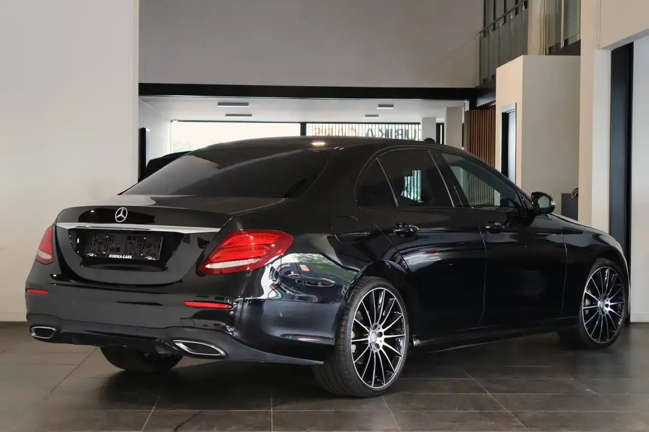 Mercedes-Benz E 220 E 220 d AMG-Pack Open Dak CruiseC TrekH Garantie*