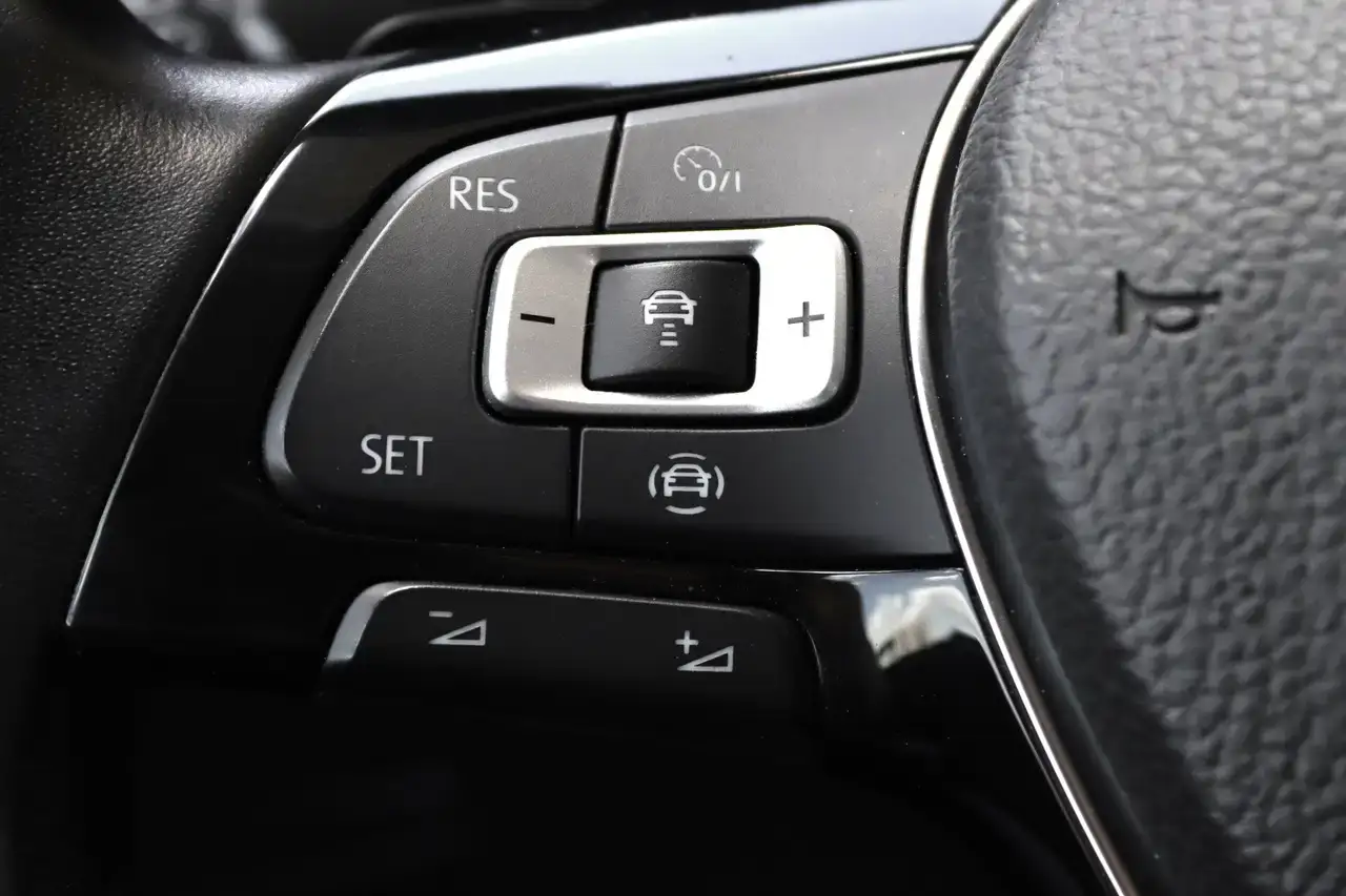 Volkswagen Tiguan Allspace Tiguan Allspace 1.5 TSI R Line DSG Keyless Cam VCP Garantie *