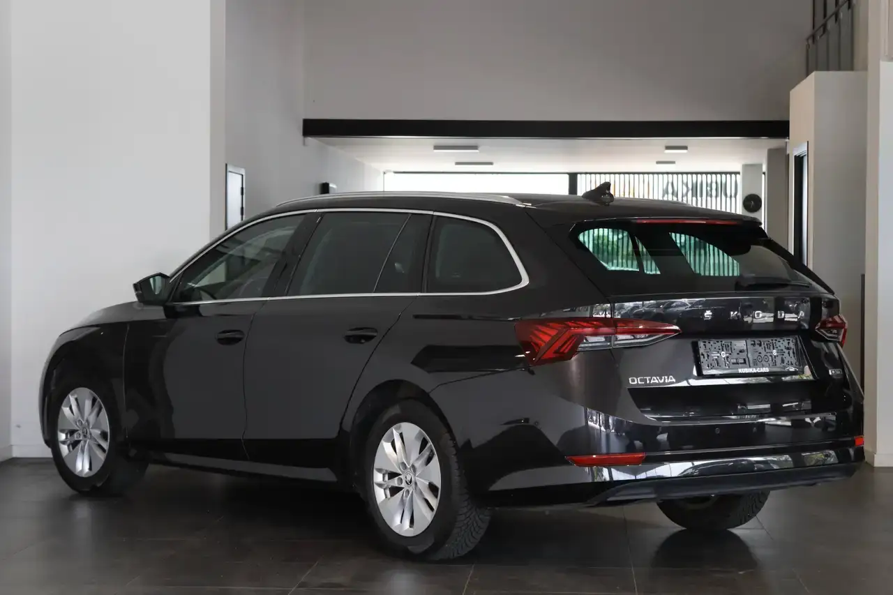 Skoda Octavia SW 1.0 TSI eTec MHE DSG BTW* CruiseC Carplay TrekH Garantie*