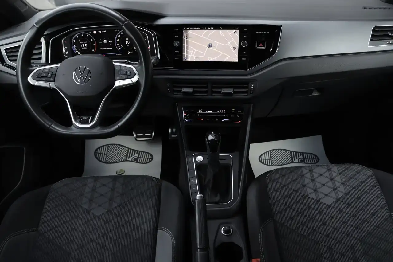 Volkswagen Taigo 1.0 TSI R-Line DSG R-Line Carplay DodeH Camera Garantie*