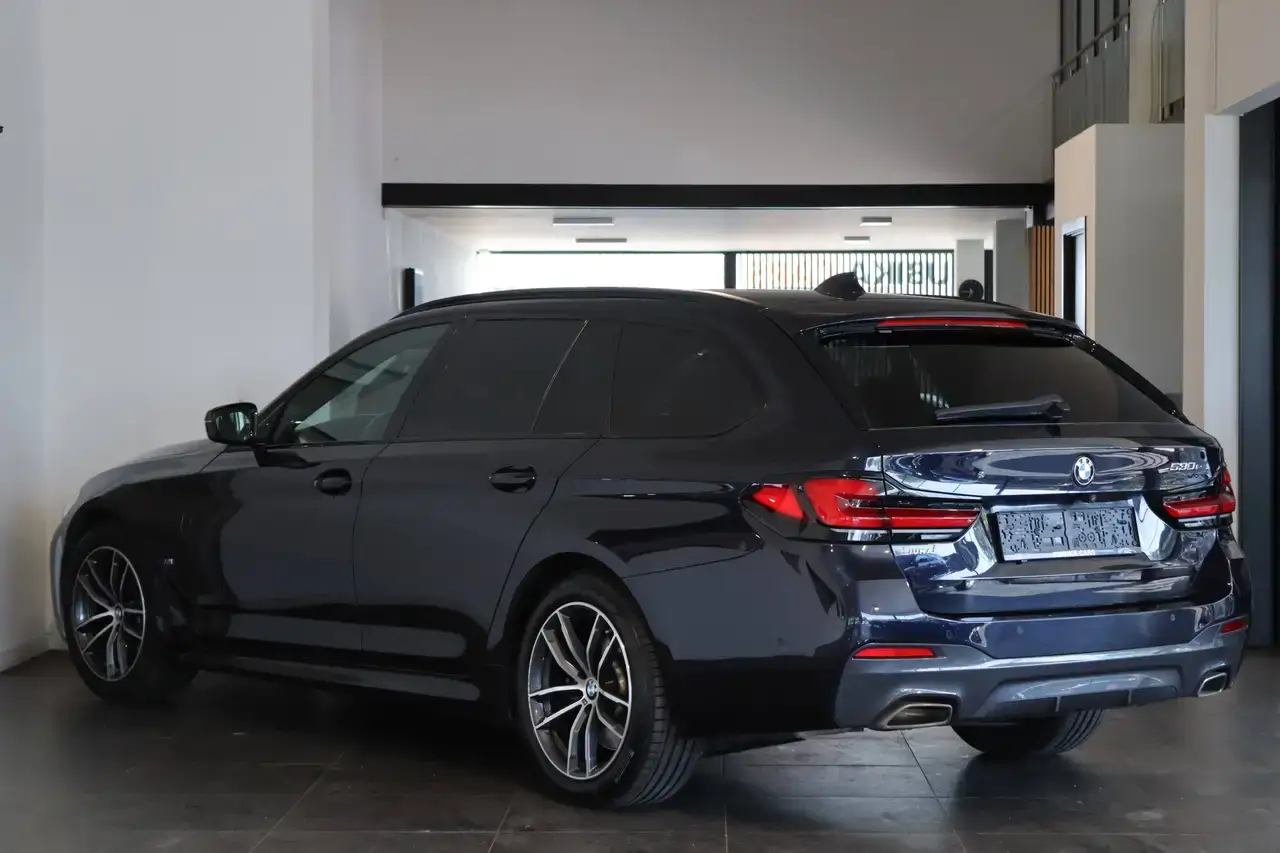 BMW 530 Touring 530eAS PHEV M-Pack BTW* Pano LED Garantie*