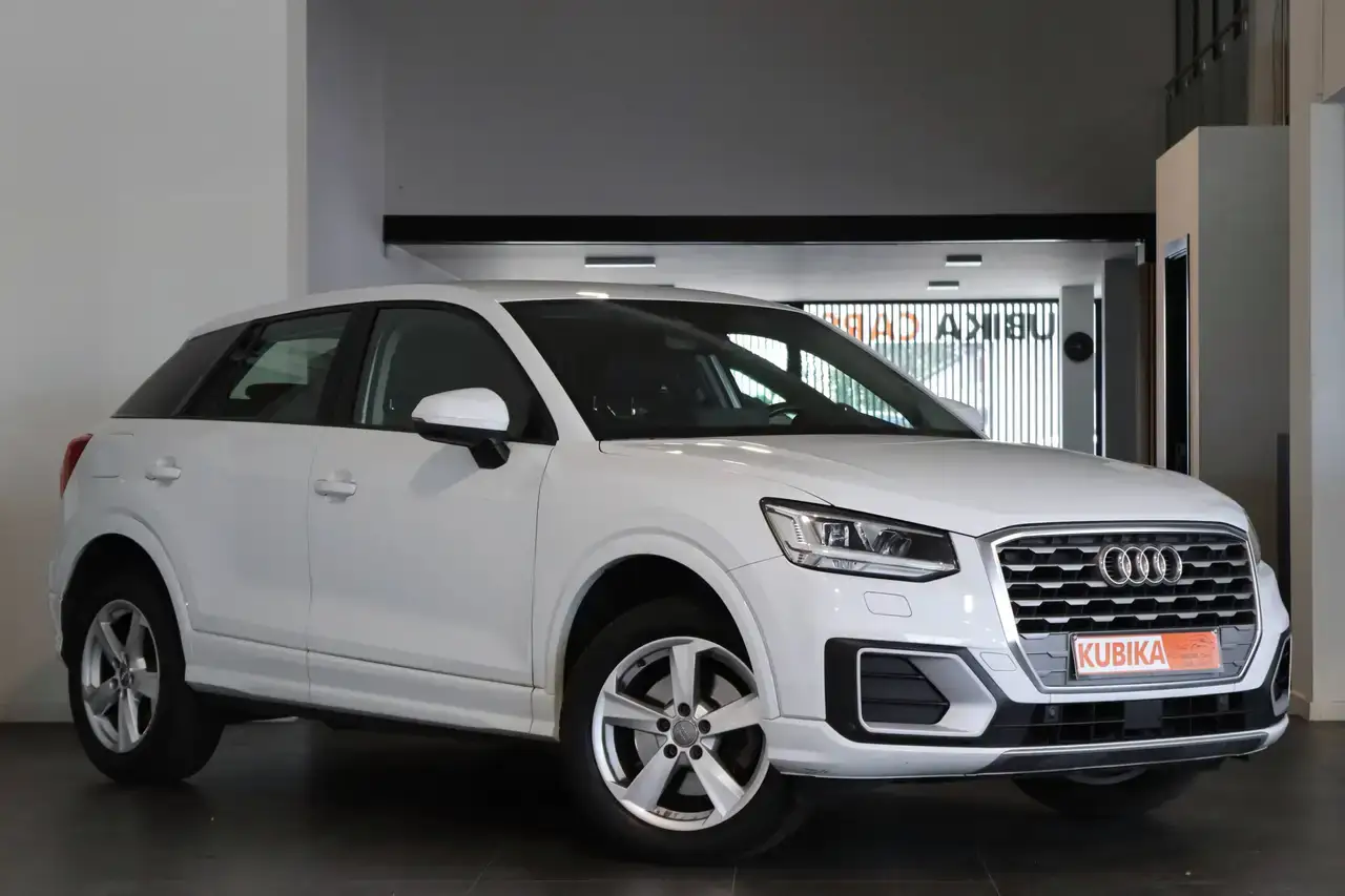 Audi Q2 Q2 1.4 TFSI Design S tronic ACC Leder Navi LED Garantie*