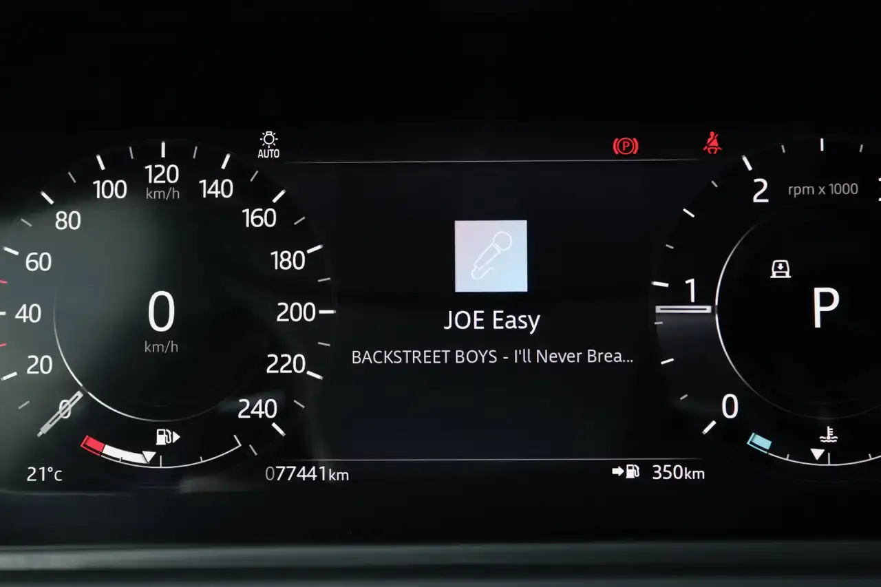 Land Rover Range Rover Velar 2.0 TD4 MHEV D200 R-Dynamic HSE Pano Garantie*