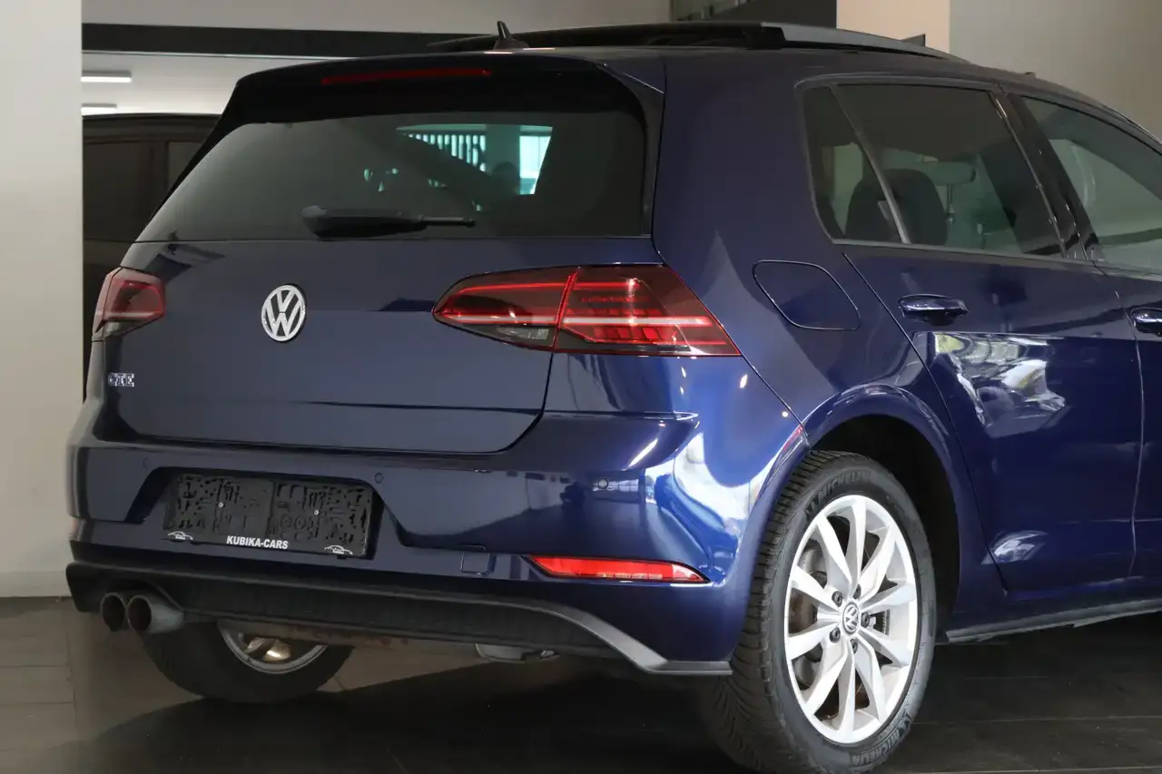 Volkswagen Golf Golf GTE 1.4 TSI Plug-In Hybrid DSG Pano ACC Garantie*