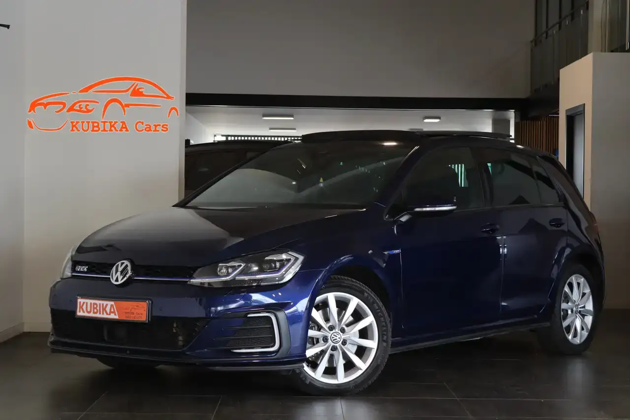 Volkswagen Golf Golf GTE 1.4 TSI Plug-In Hybrid DSG Pano ACC Garantie*