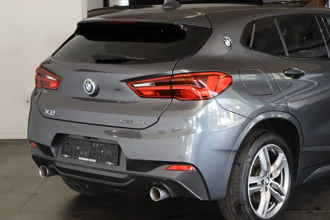 BMW X2 X2 2.0iA sDrive20 OPF M-Pack Pano Navi ZetelV Garantie*