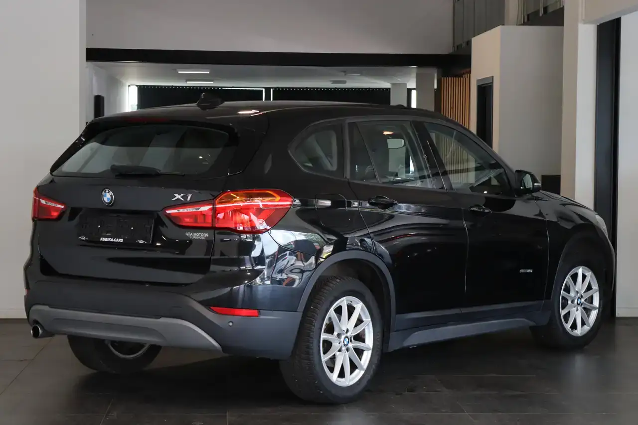 BMW X1 X1 1.5iA sDrive18 CruiseC Navi Leder Garantie*
