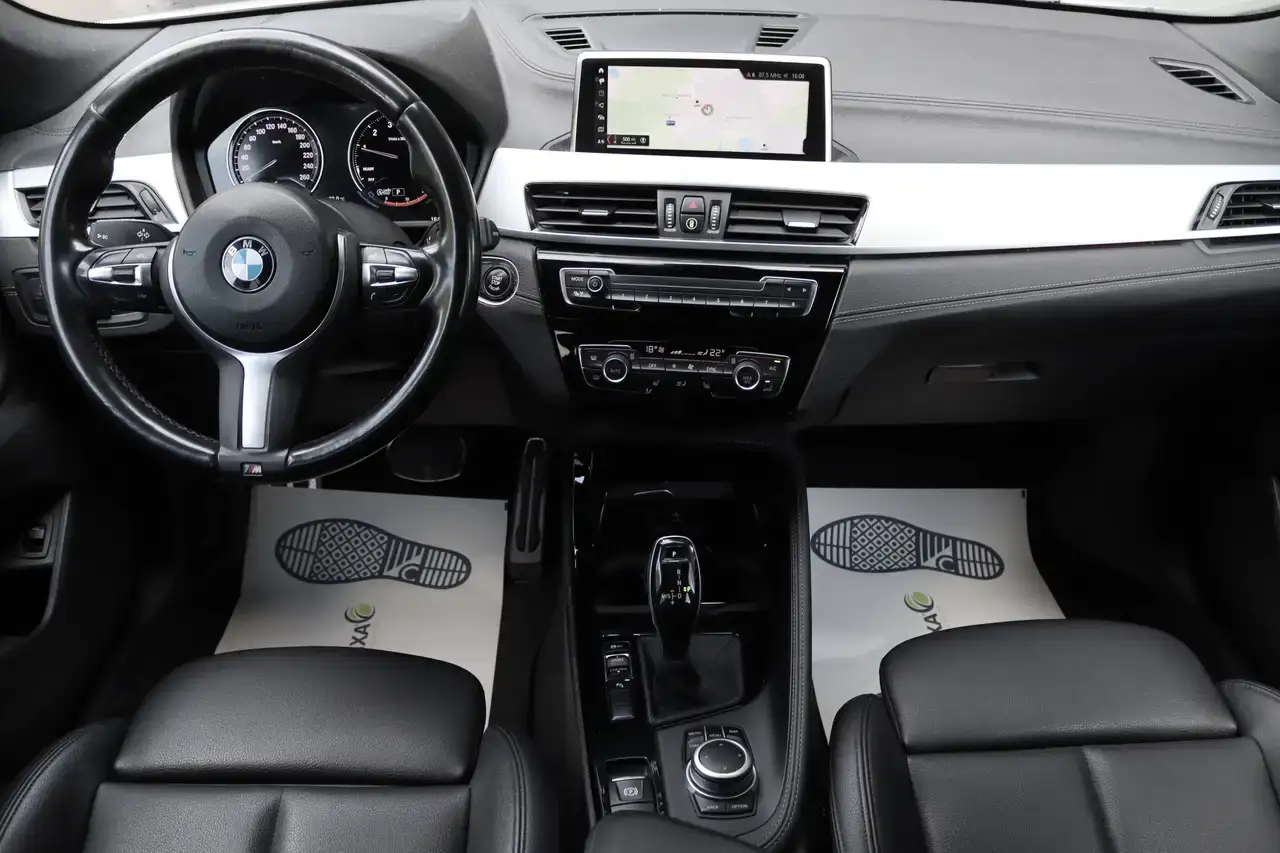 BMW X2 X2 1.5iA sDrive18 OPF M-Pack Pano CruiseC Garantie*