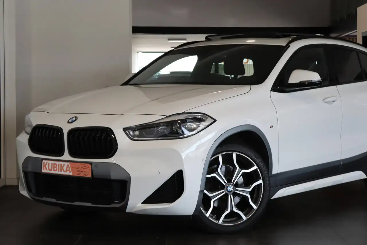 BMW X2 X2 1.5iA sDrive18 OPF M-Pack Pano CruiseC Garantie*