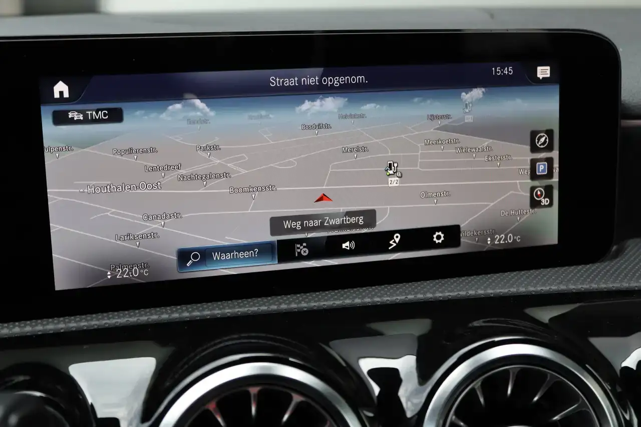 Mercedes-Benz A 250 A 250 e PHEV AMG-Line Keyless Camera Garantie*