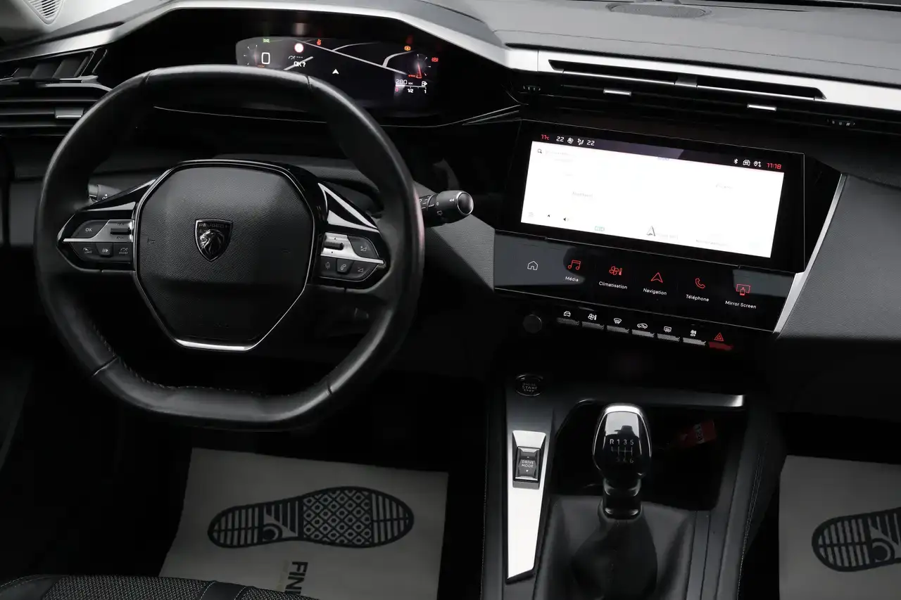 Peugeot 308 SW PureTech Navi Camera LijnA Keyless Garantie