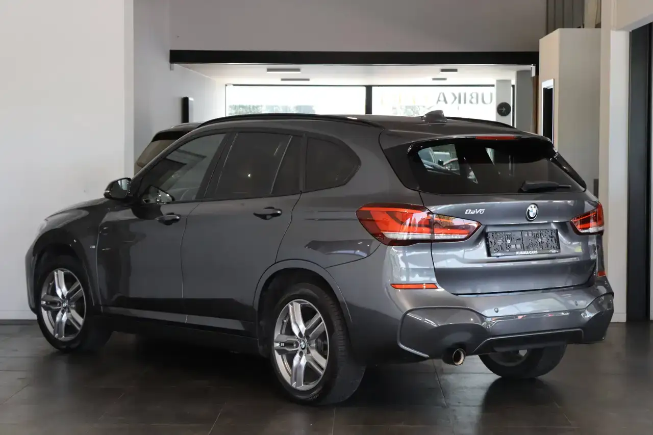 BMW X1 X1 1.5i sDrive18 M-Pack CruiseC Memory Garantie*