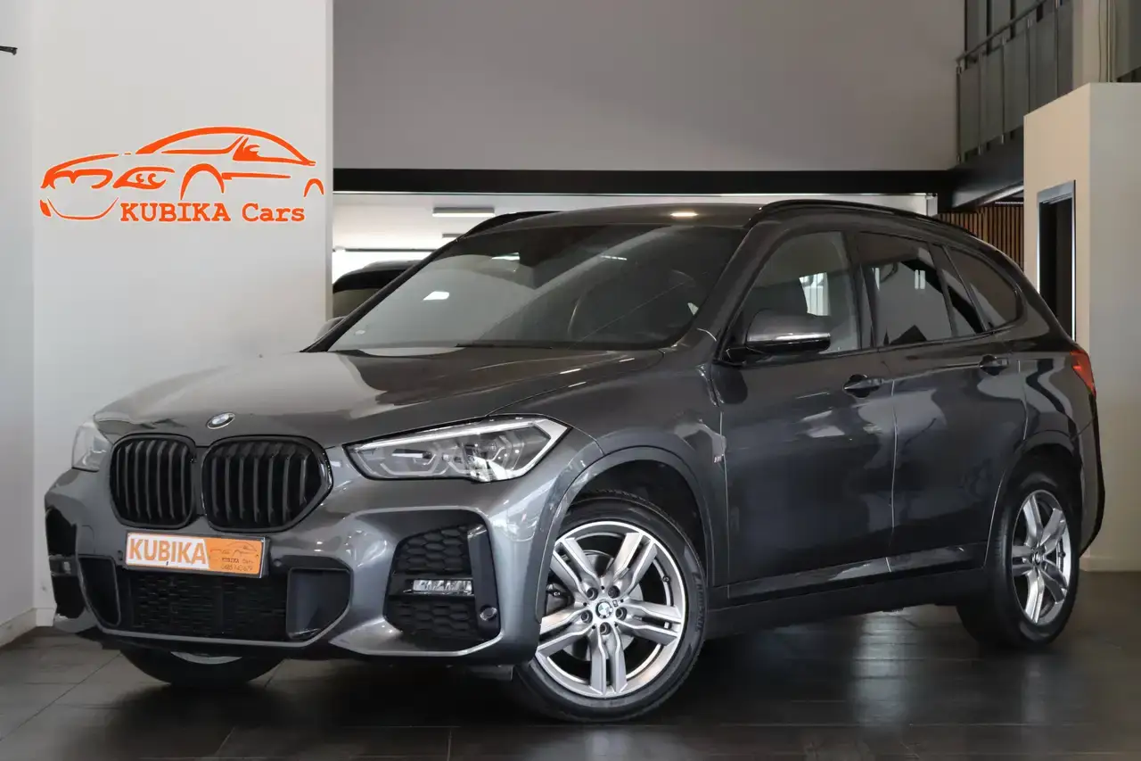 BMW X1 X1 1.5i sDrive18 M-Pack CruiseC Memory Garantie*