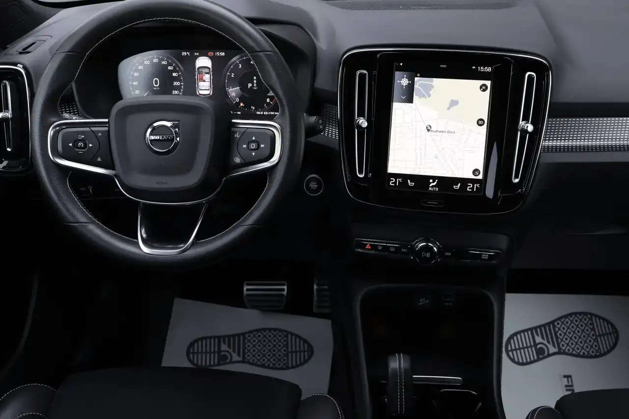 Volvo XC40 XC40 1.5 T2 Momentum Pro Geartronic Trekhaak Garantie*