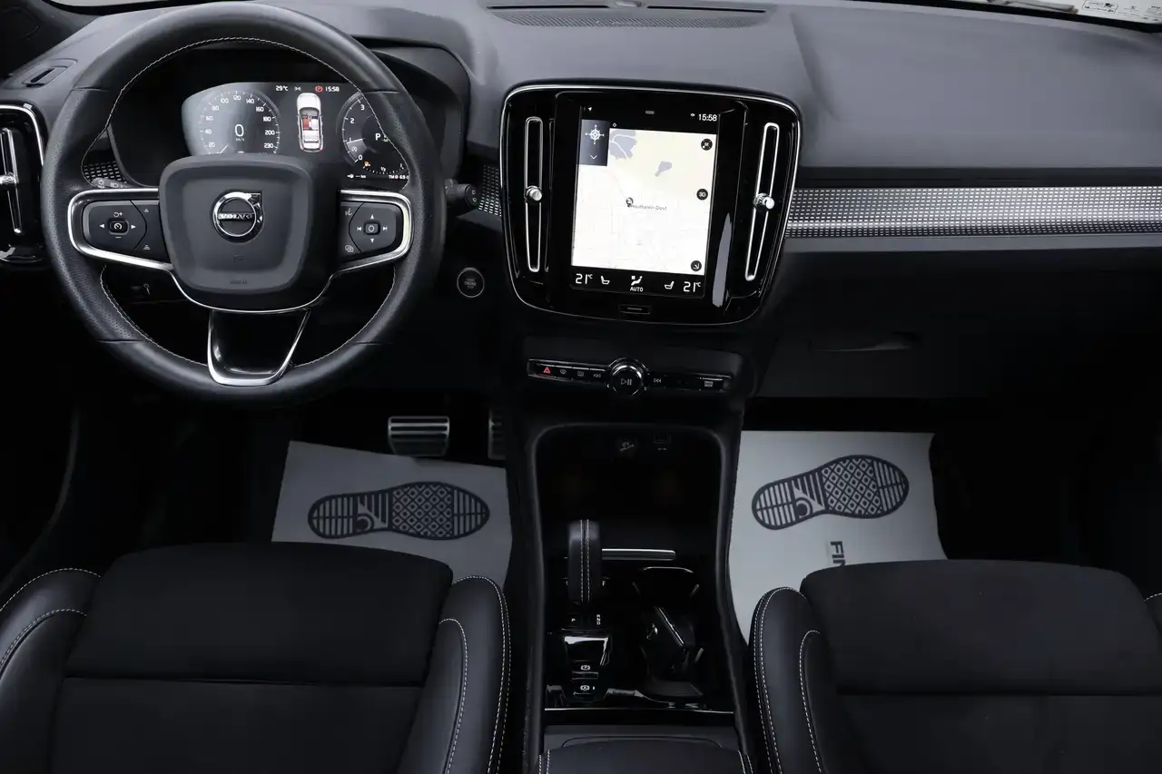 Volvo XC40 XC40 1.5 T2 Momentum Pro Geartronic Trekhaak Garantie*