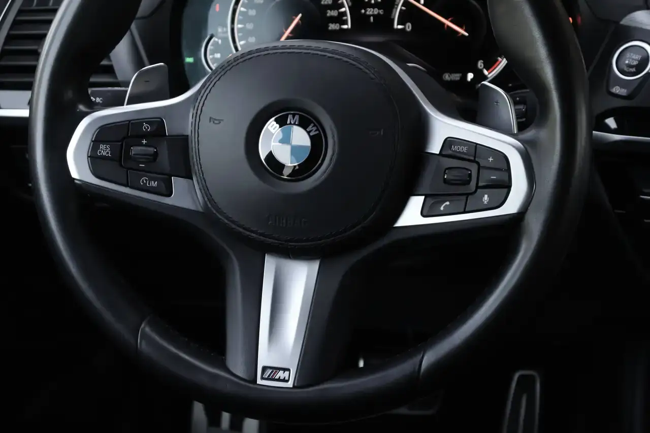 BMW X4 X4 2.0 dA xDrive20 AdBlue M-Pack LED Head-Up Garantie*