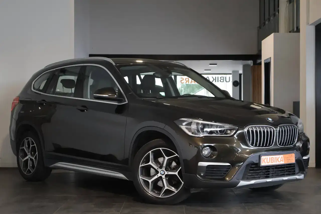 BMW X1 X1 1.5iA sDrive18 CruiseC ZetelV Camera Leder Garantie*