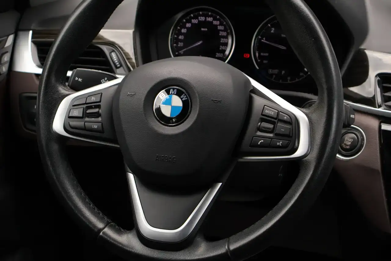 BMW X1 X1 1.5iA sDrive18 CruiseC ZetelV Camera Leder Garantie*