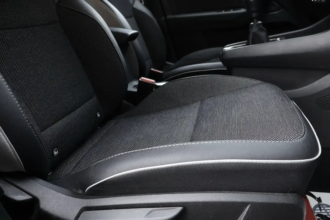 Renault Captur Captur 1.0 TCe BTW* ACC DodeH LijnA Airco Garantie*