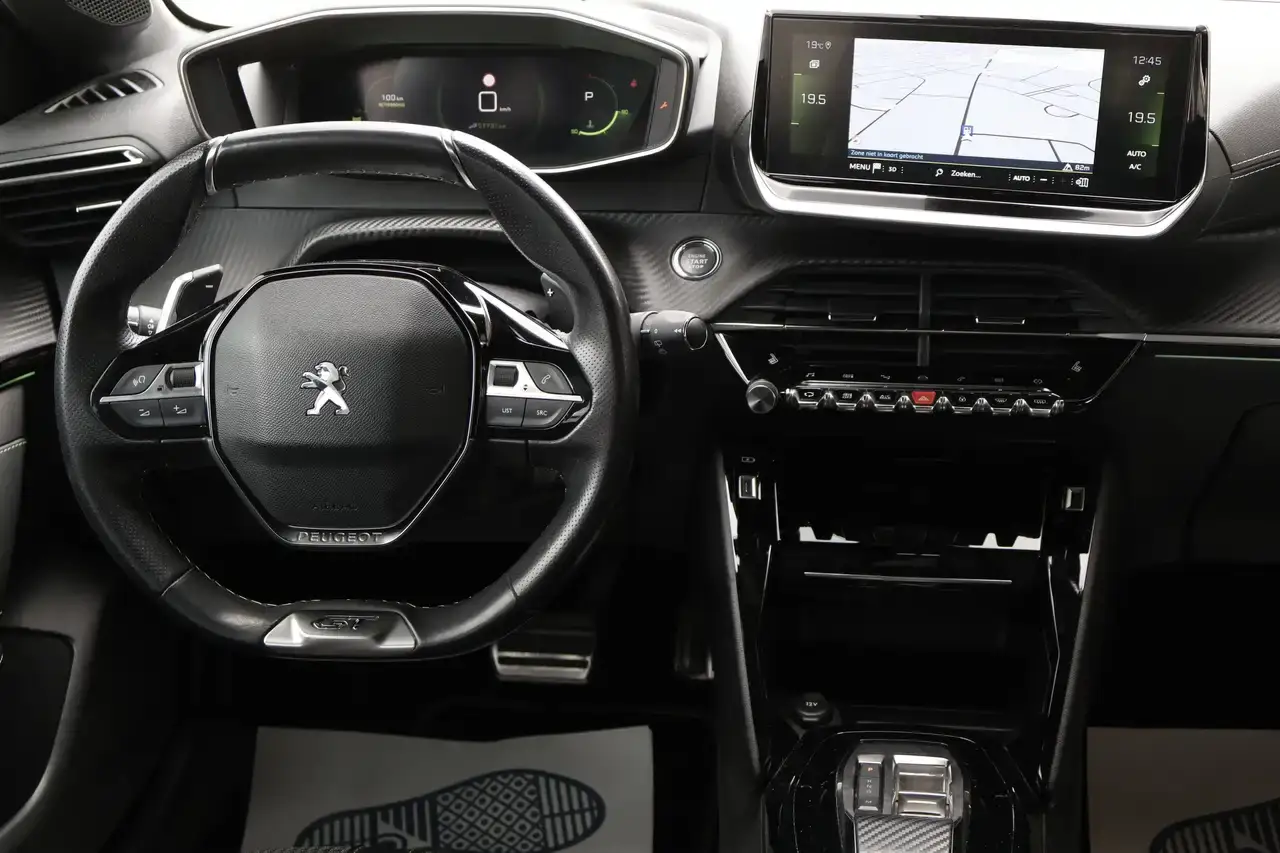 Peugeot 208 208 1.2i PureTech GT DodeH LijnA Carplay Garantie*