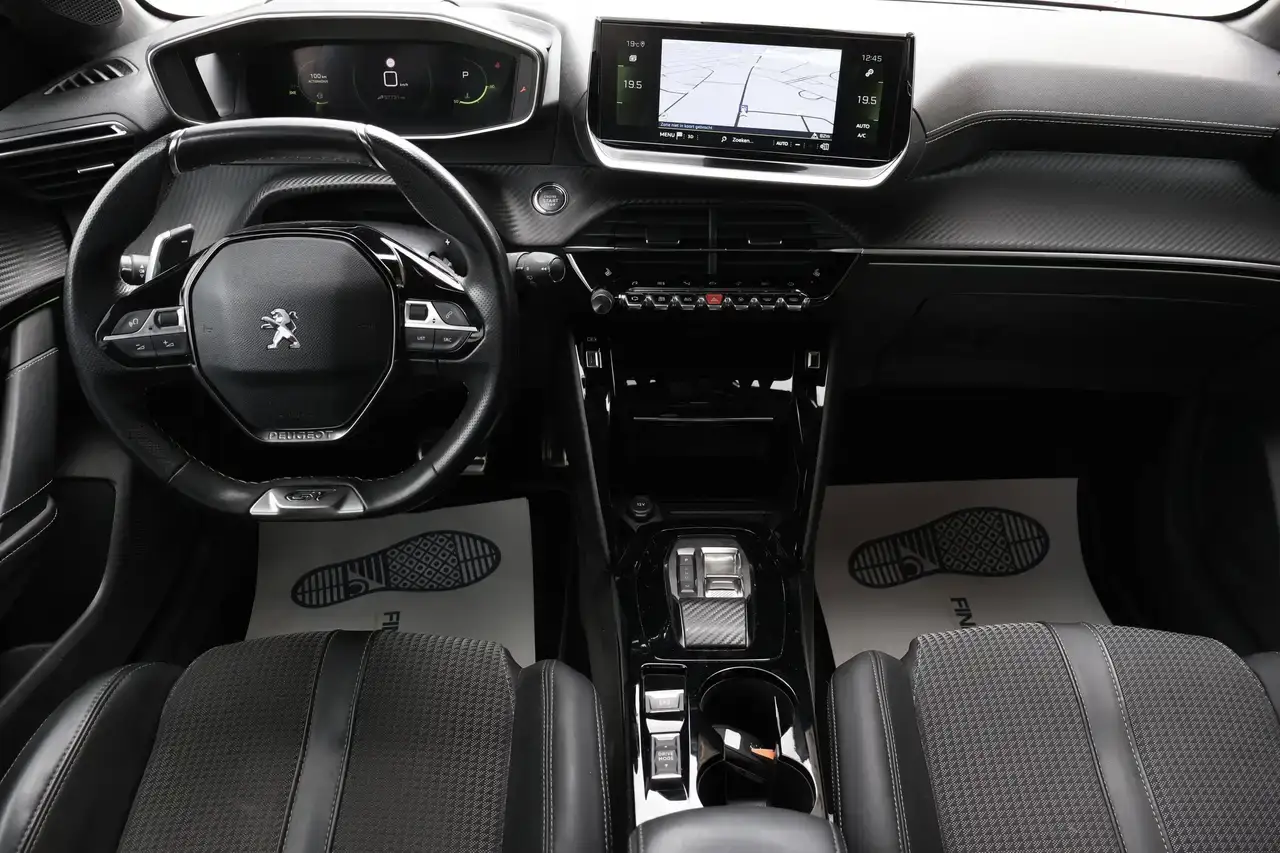 Peugeot 208 208 1.2i PureTech GT DodeH LijnA Carplay Garantie*