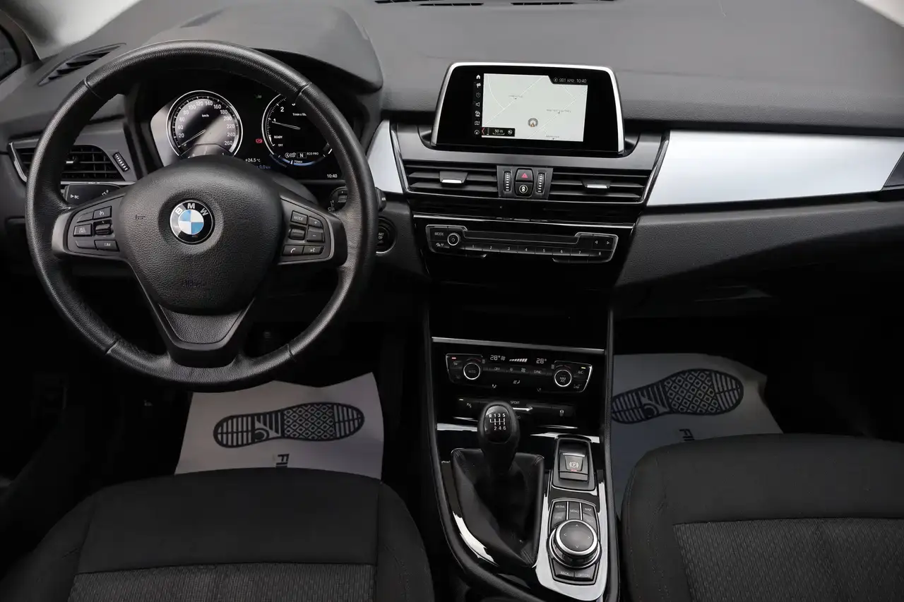 BMW 216 Active Tourer 216i 7Zit Airco CruiseC Garantie*