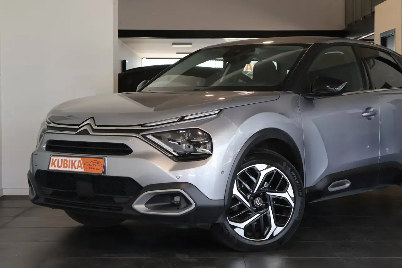 Citroen C4 C4 1.2 PureTech Shine TrekH Camera ACC Garantie*