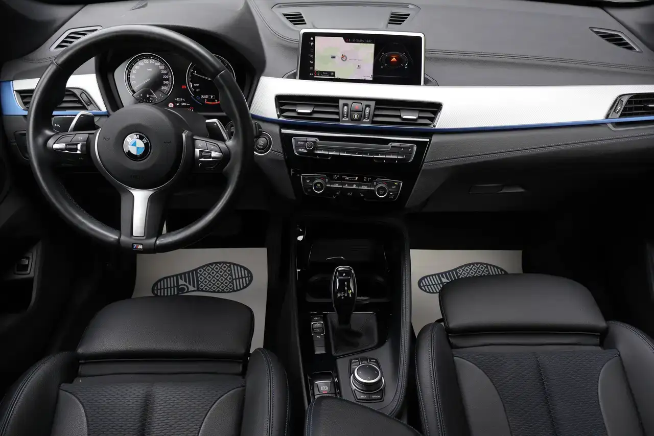 BMW X1 X1 2.0 dAS sDrive18 BTW* Pano Camera M-Pack Garantie