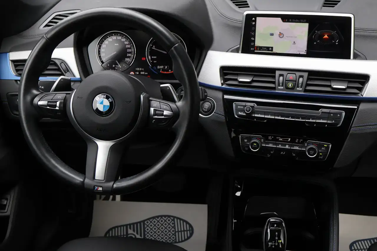 BMW X1 X1 2.0 dAS sDrive18 BTW* Pano Camera M-Pack Garantie