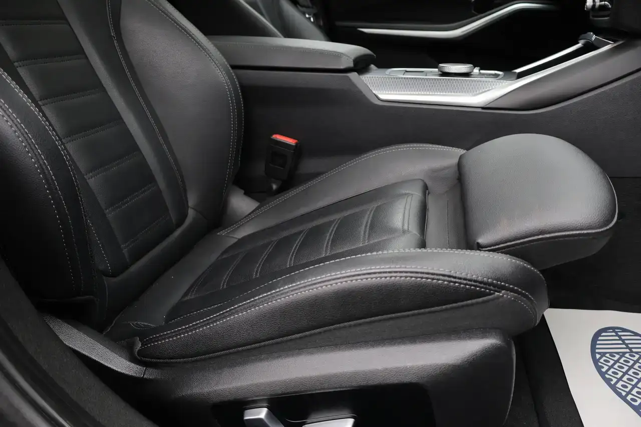 BMW 330 Touring 330eAS PHEV BTW* M-Pack TrekH Garantie*
