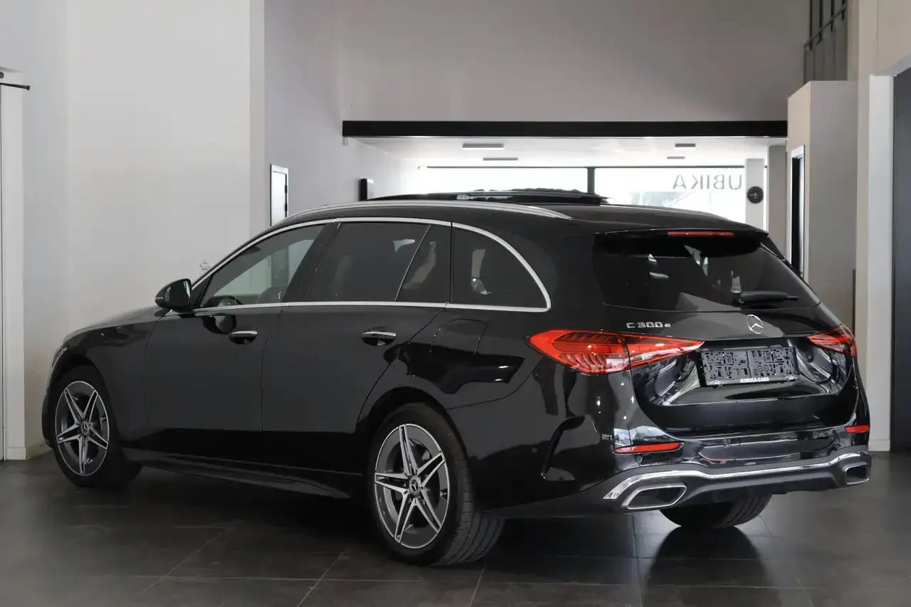 Mercedes-Benz C 300 C 300 e PHEV AMG-Line BTW* Pano Memory Garantie*